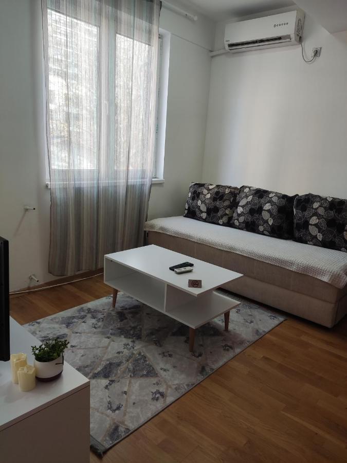 Sarah - City Apartment Skopje Exteriör bild
